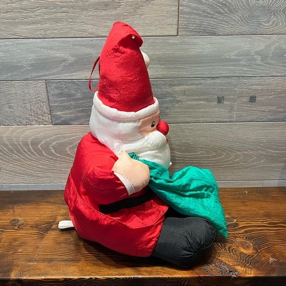 Vintage Santa Claus By‎ International Silver Co  Nylon 16" Stuffed 1991 - Picture 4 of 6